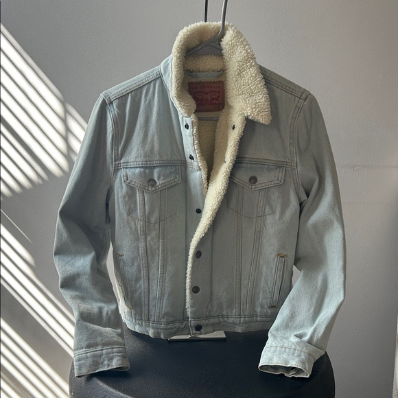 Levi's Light Blue Denim Sherpa Jacket - Picture 1 of 4
